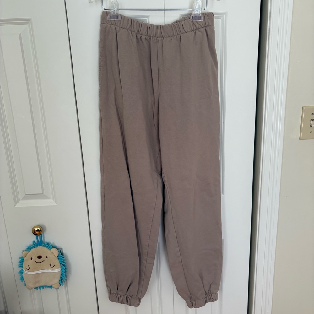 Brandy Melville Tan Sweatpants